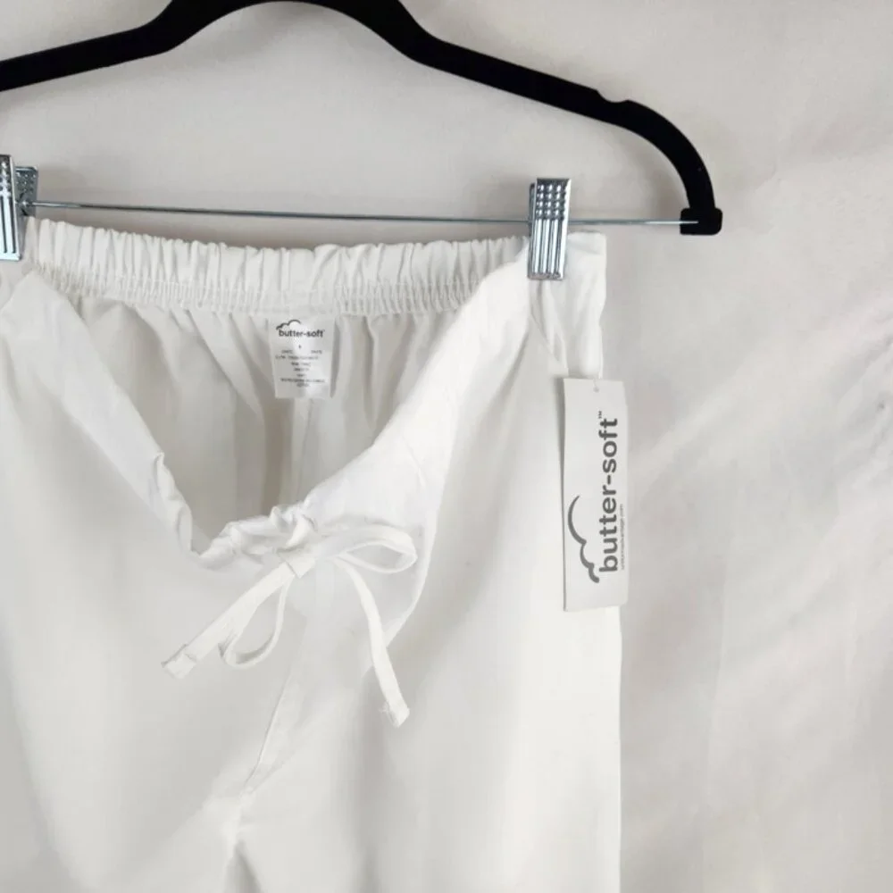 SOLD*****butter soft white scrub pants / flared leg workwear bottoms - Picture 11 of 12